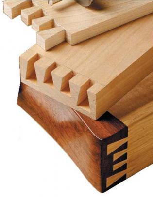 >Hand-cut lapped dovetails