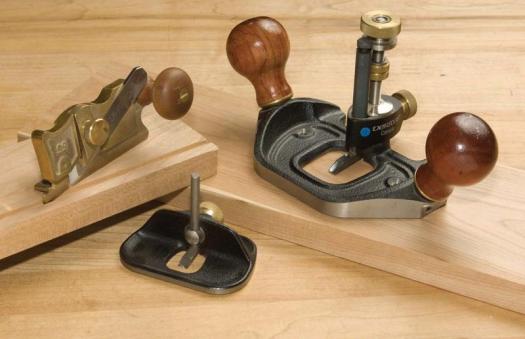 Side rabbet plane, small router plane, and router plane