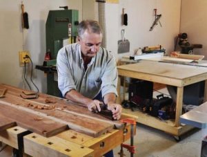 Flattening a Bench Top | Canadian Woodworking