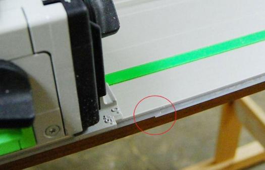 Guide rail splinter guard