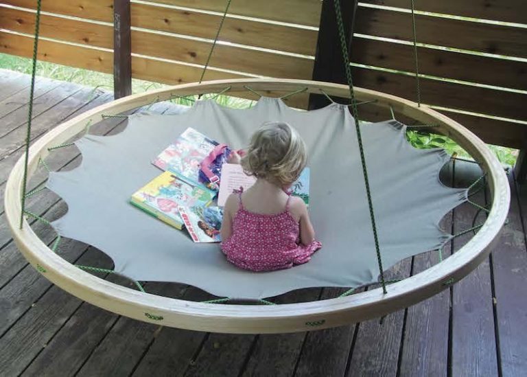 Build a round hammock