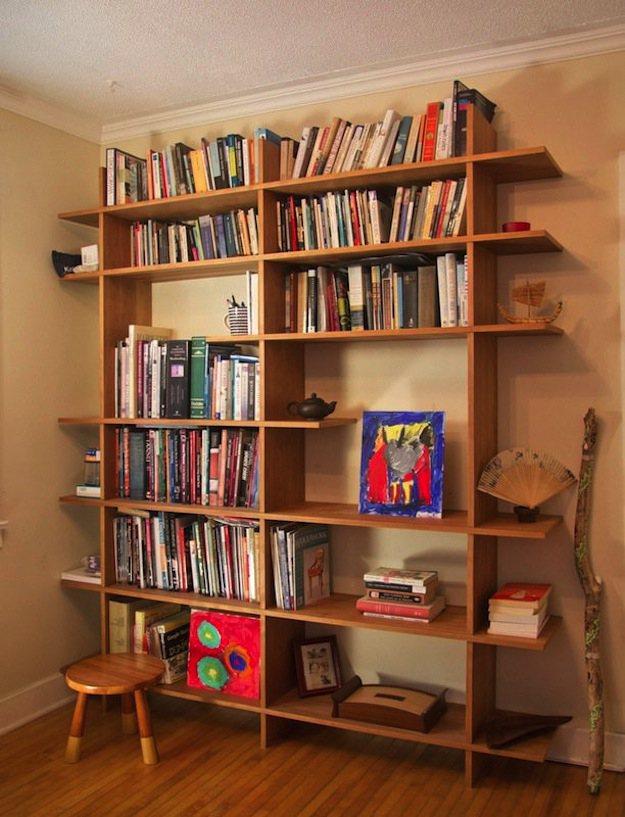 >Simple, yet attractive modern bookshelf