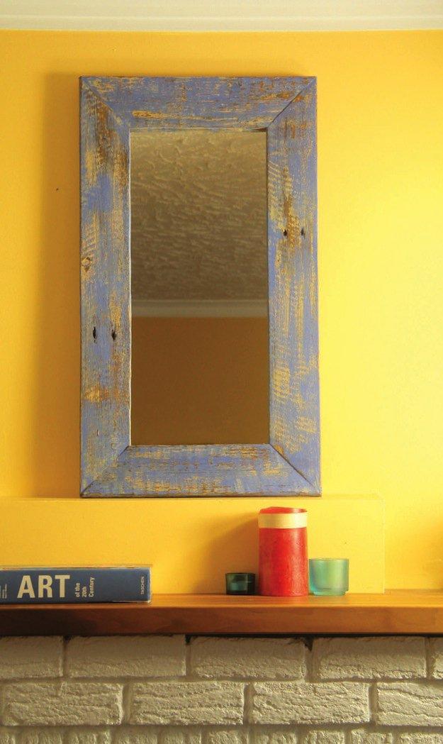 >Rustic reflections: simple mirror frame with a weathered look