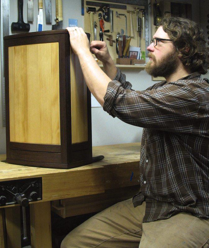 >Craft a curved wall cabinet