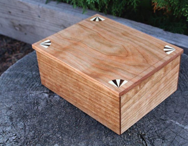 inlaid box