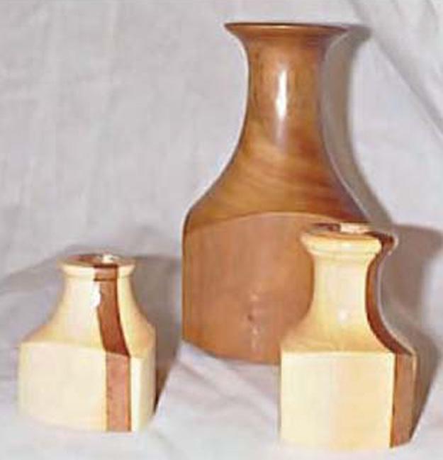 >Four centre vase