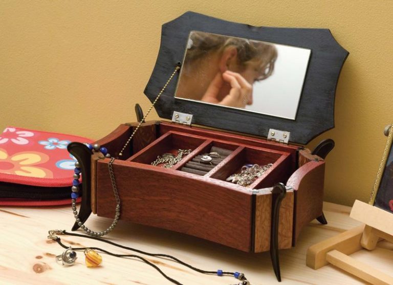 inlaid jewellery box