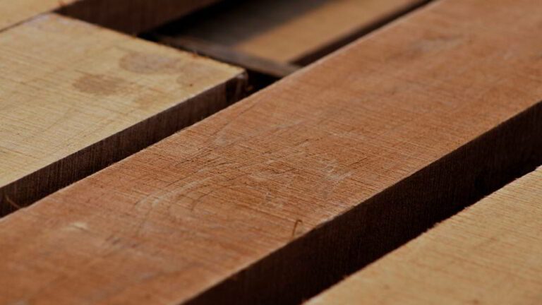 teak lumber