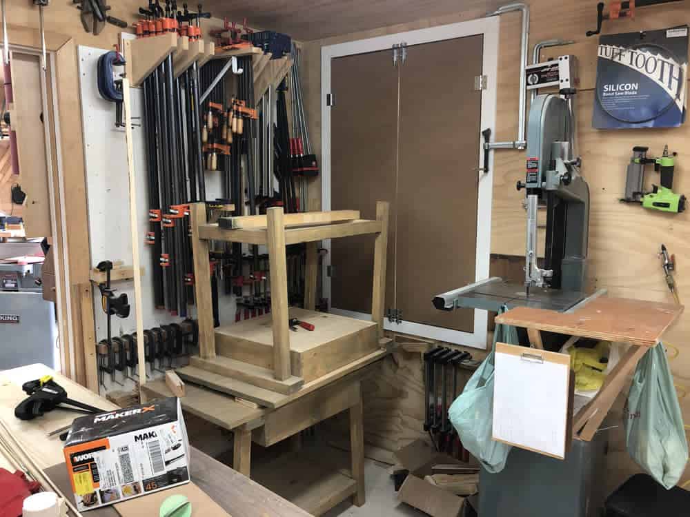 Busy bandsaw