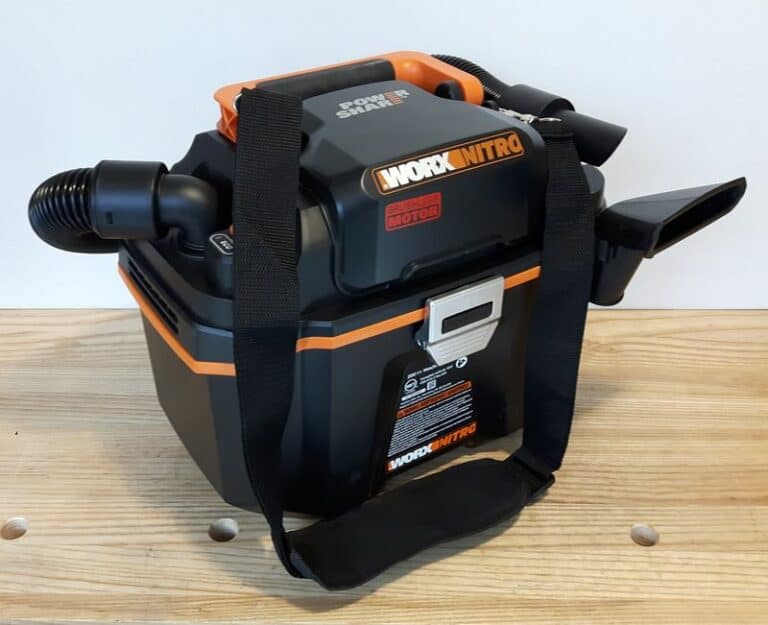 WORX NITRO cordless wet/dry vacuum