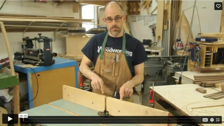 Router table split fence