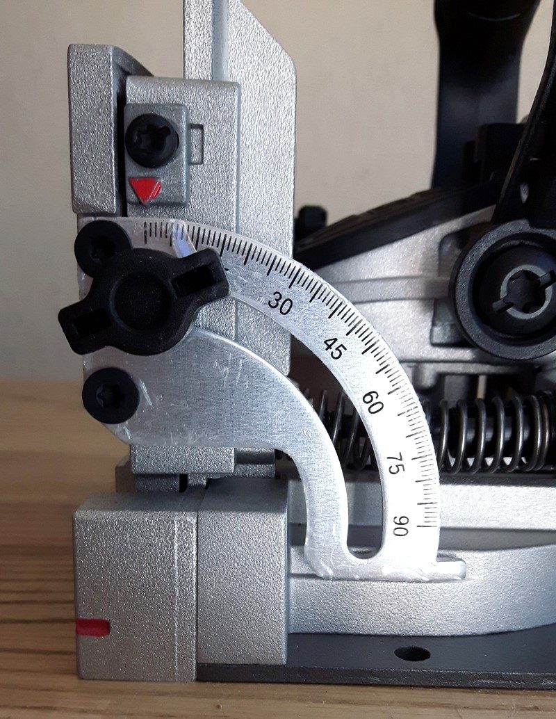 DEWALT DCW682B brushless cordless biscuit joiner Canadian Woodworking