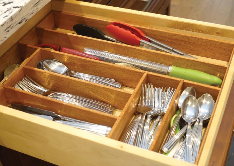 silverware organizer