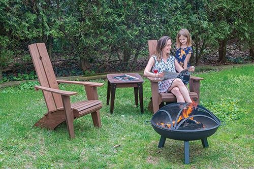 >Woodcraft magazine publishes book of outdoor furniture projects