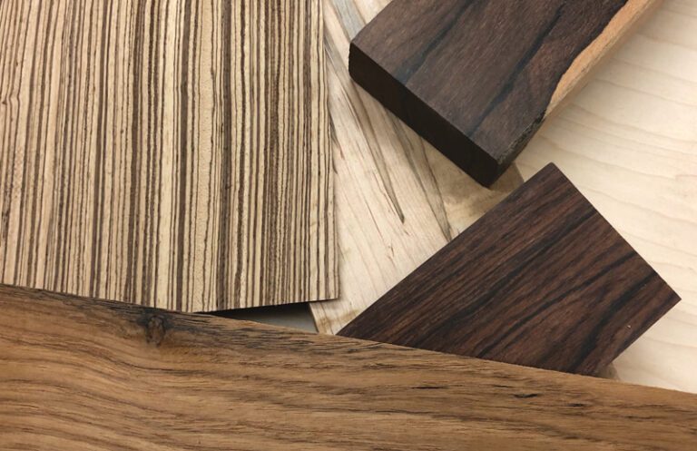 Pigment figure in wood