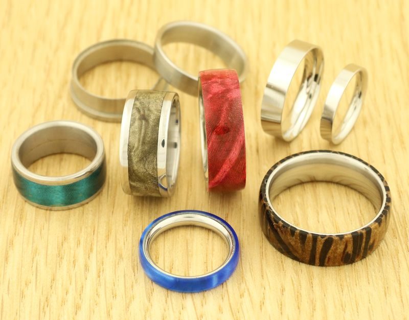 >Make your own ring!