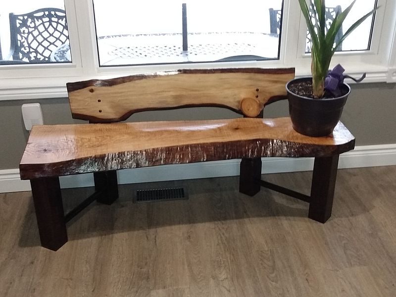 Accent bench