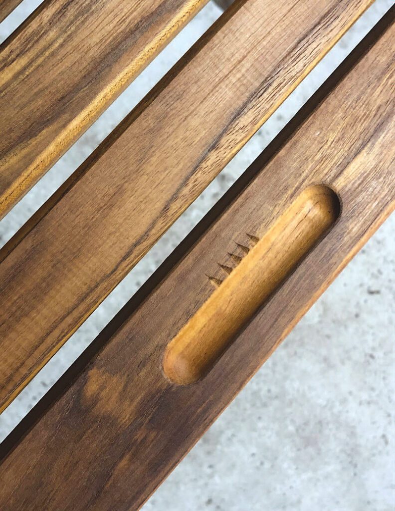 Teak patio table Canadian Woodworking