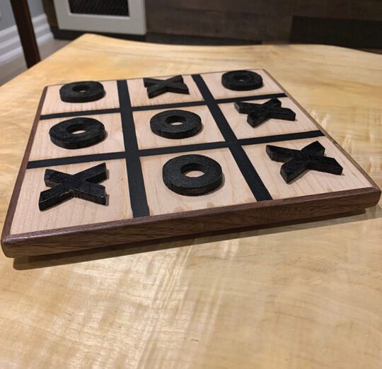 tic tac toe board