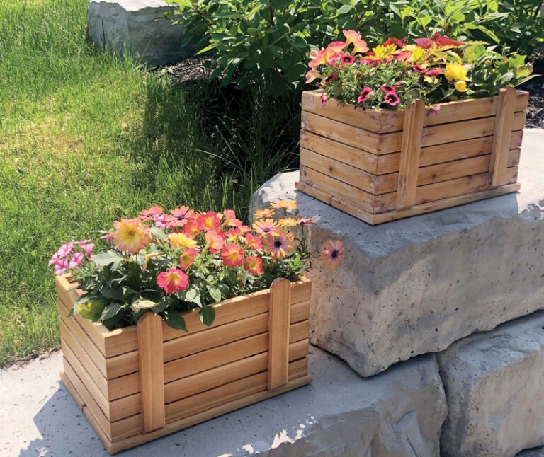 Build a modern planter