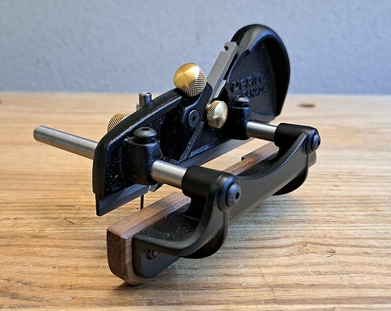 Veritas box-maker’s plow plane