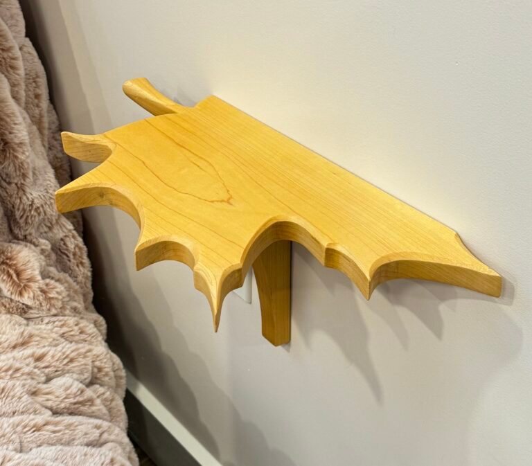 Look towards the almighty leaf