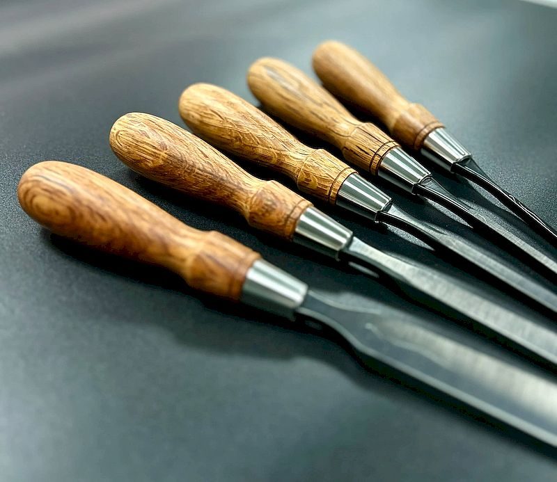 red bamboo leaf oak handles