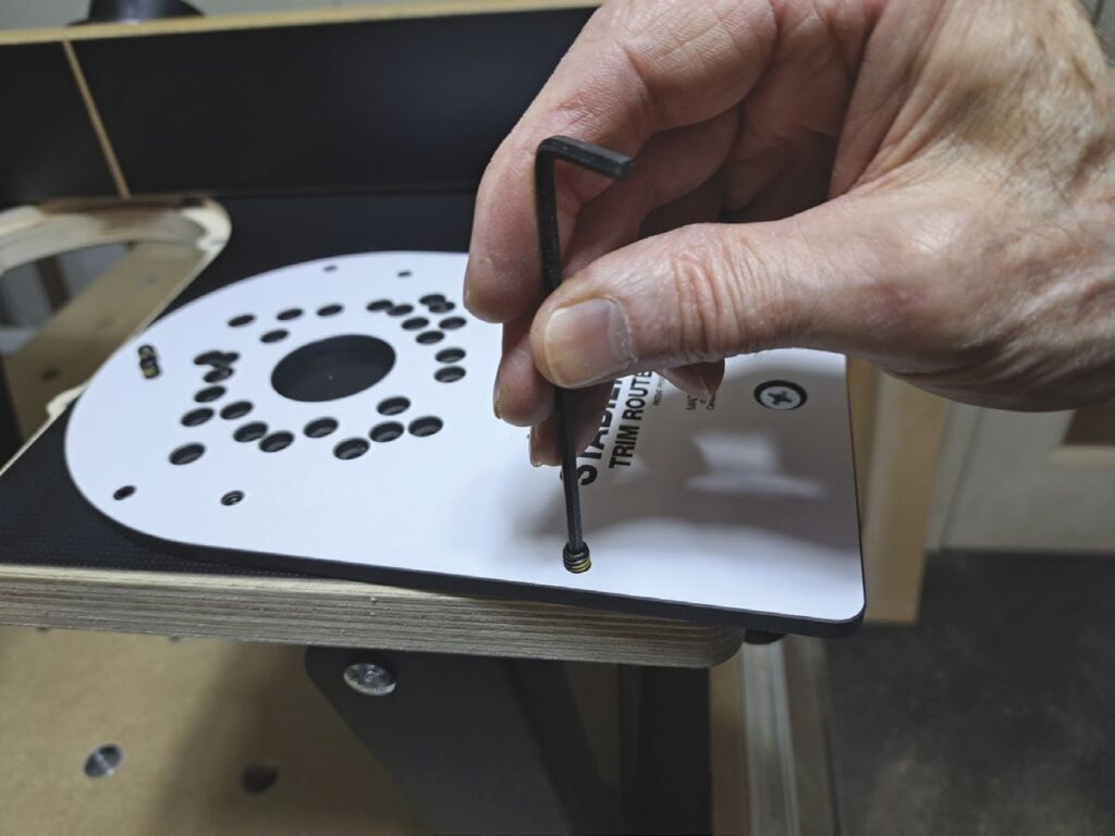 Workshop wonders: 3 space-saving router table solutions - Canadian ...