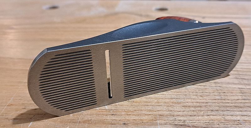 Zen-Wu corrugated sole