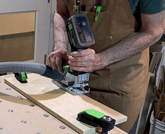 Routing Chisel Festool MFKC 700 cordless modular edge router - Canadian Woodworking